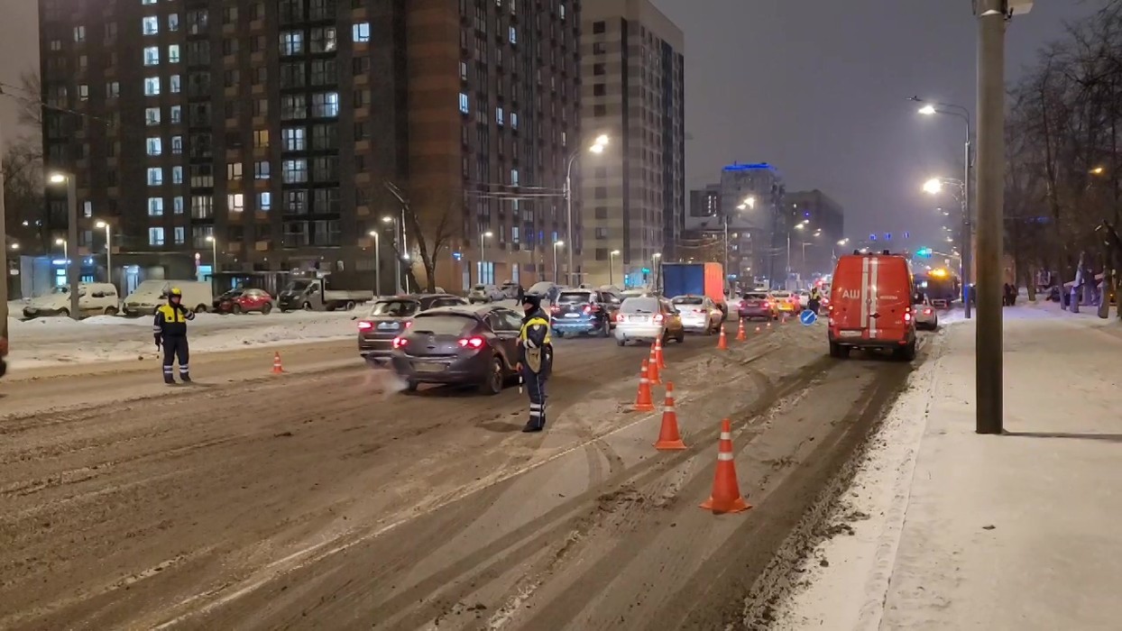 остановка грузовой двор воронеж. маршрут автобуса через люблинский парк. маршрут люблино. вид из окна люблинская 124. люблинская улица автобус.