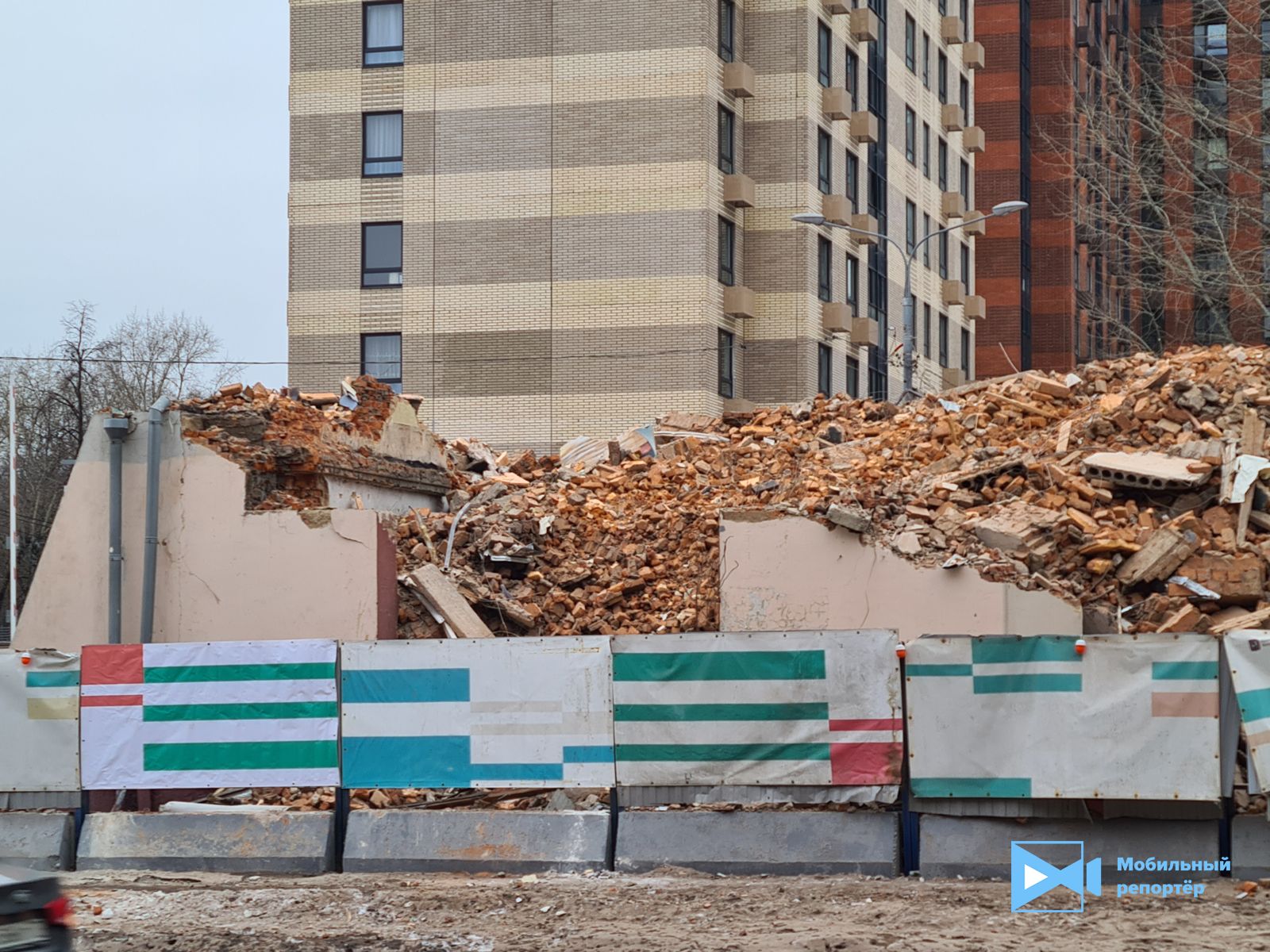 пятиэтажки в москве хрущёвки. снесенный пятиэтажный дом в москве. пятиэтажный частный дом. реновация девятиэтажки. квартиры под снос реновация.