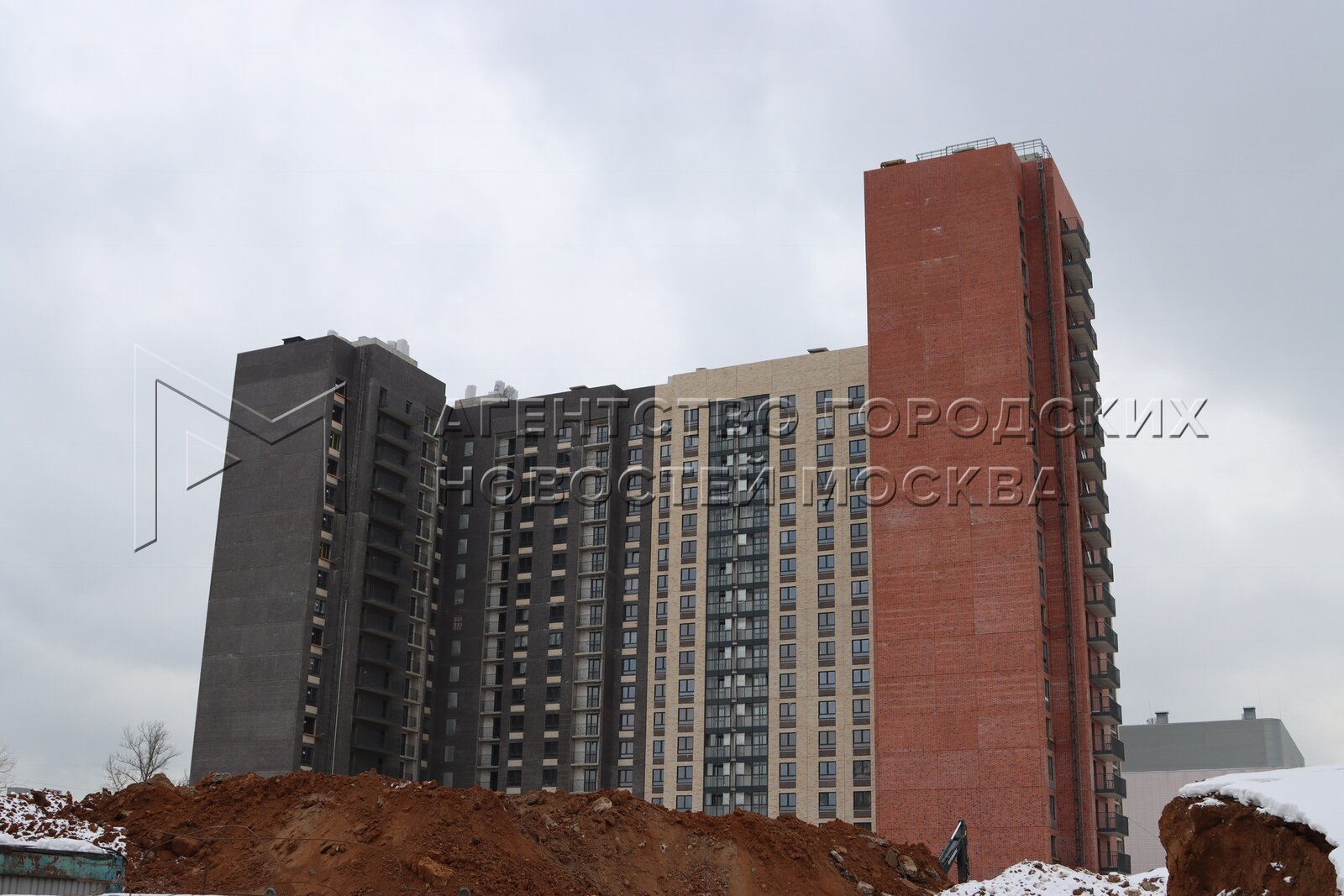 Дома по реновации на 15 парковой