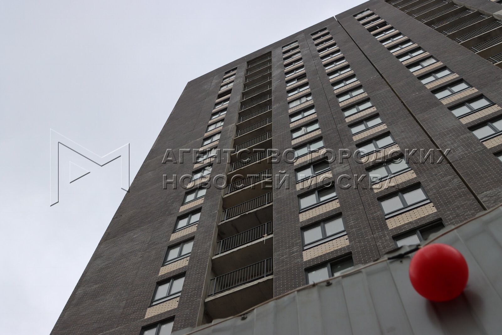 Дома по реновации на 15 парковой